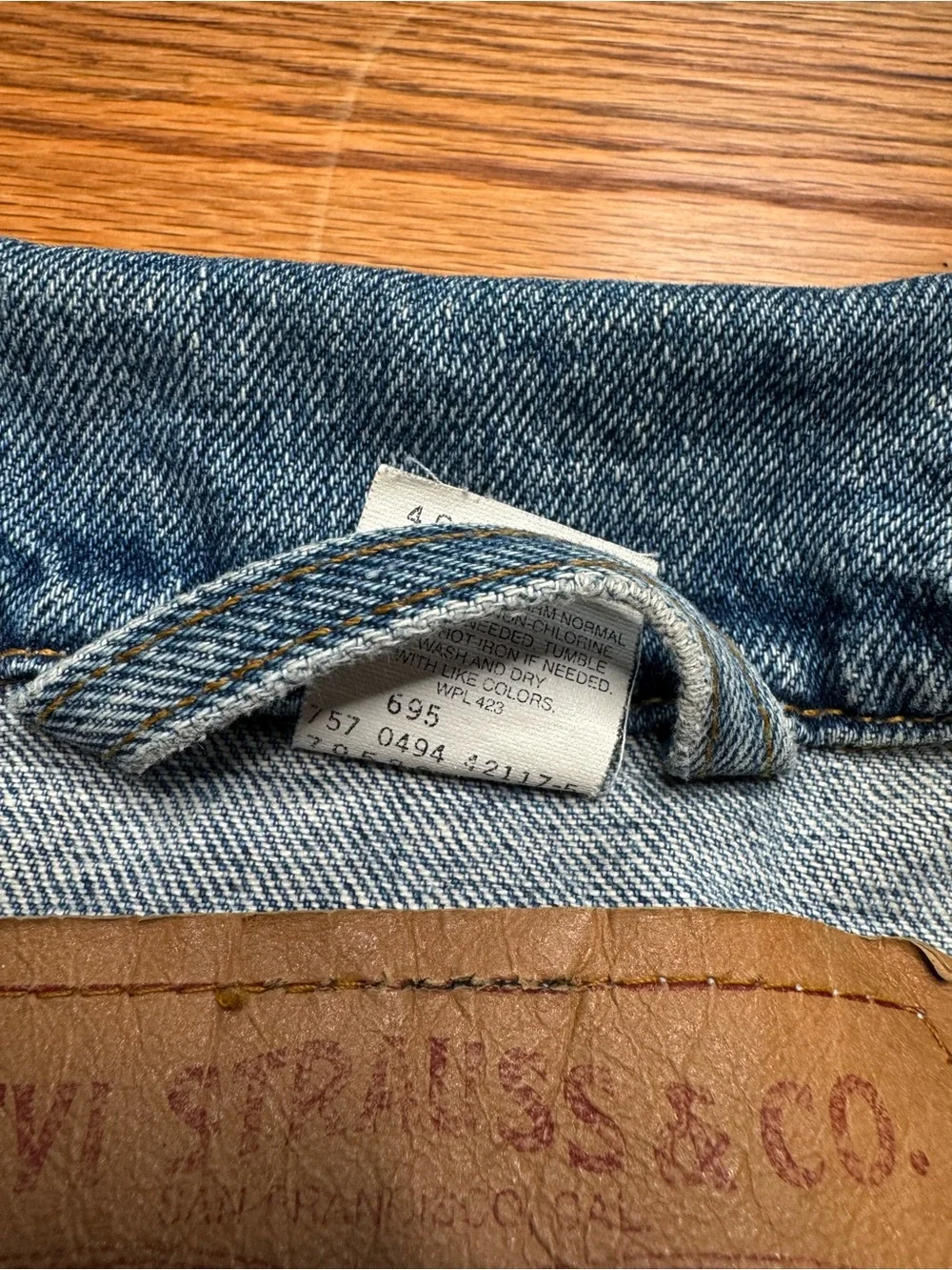 Vintage 1994 Levi’s Type 3 Denim Trucker Jacket Men’s XL Light Blue Vtg 90s